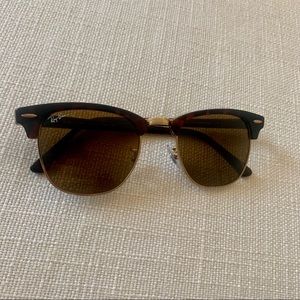 Ray-Ban Clubmaster Brown Tortoise Shell Sunglasses